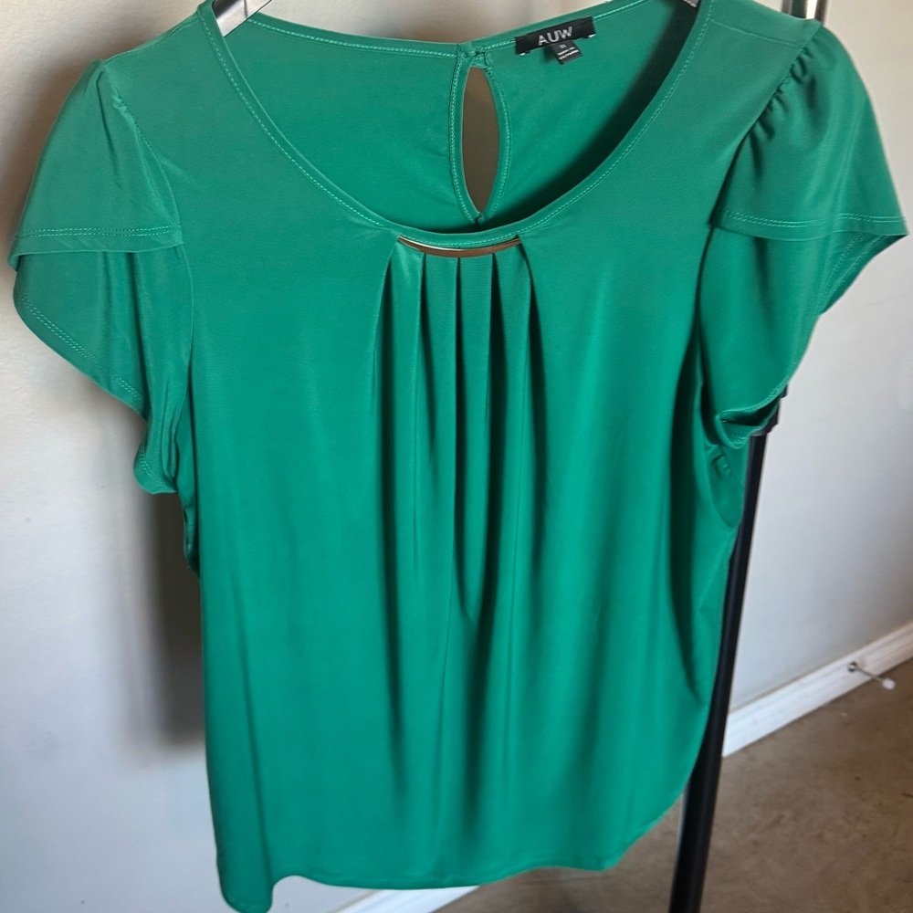 AUW Teal Blouse with Keyhole Detail